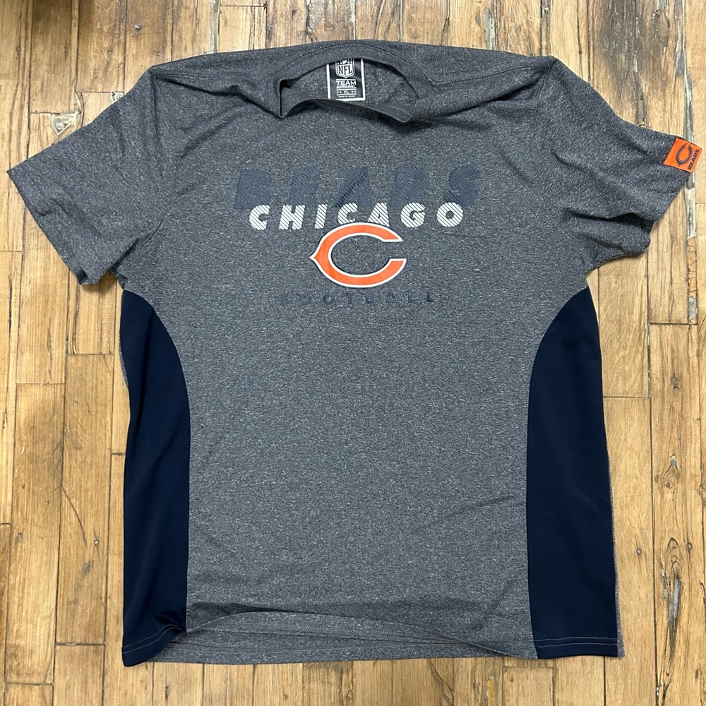 Men’s bears training shirt